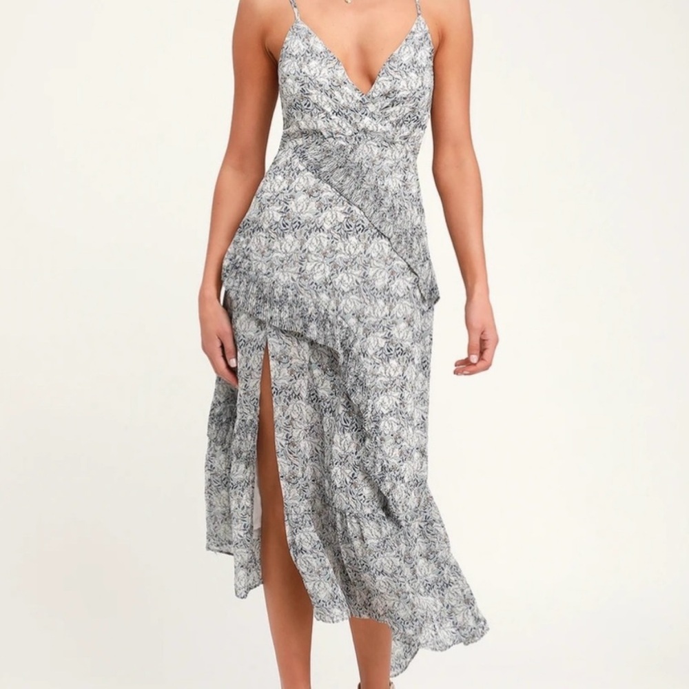 Lulu’s These Memories Light Blue Floral Print Ruffled Midi Dress - Large